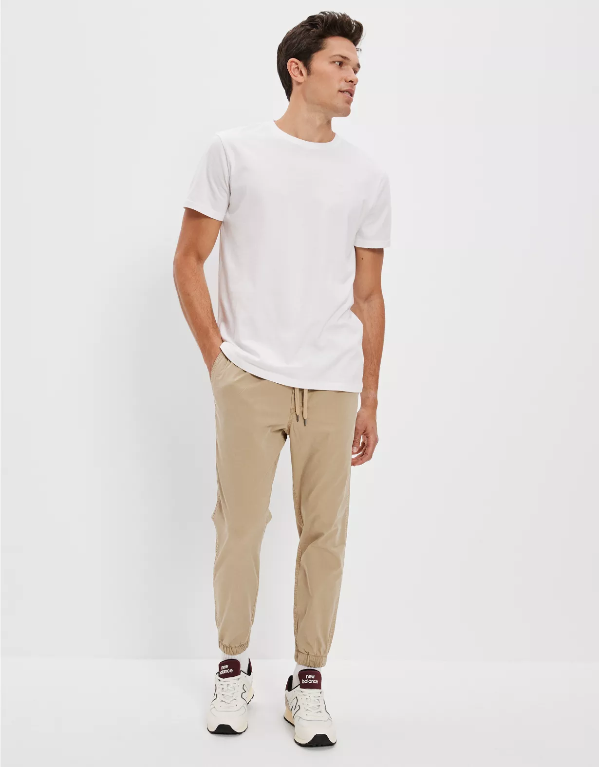 AE Trekker Jogger 3 AE Trekker Jogger