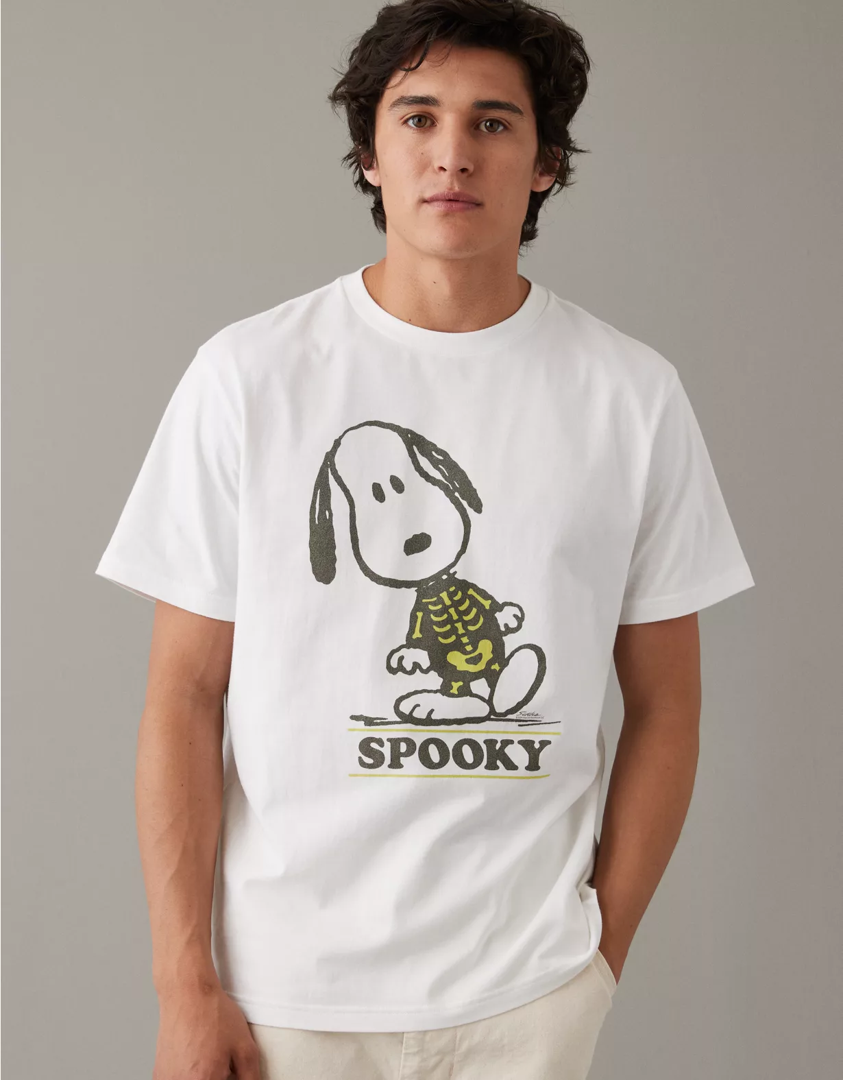 AE Super Soft Snoopy Halloween Graphic T-Shirt 3 AE Super Soft Snoopy Halloween Graphic T-Shirt
