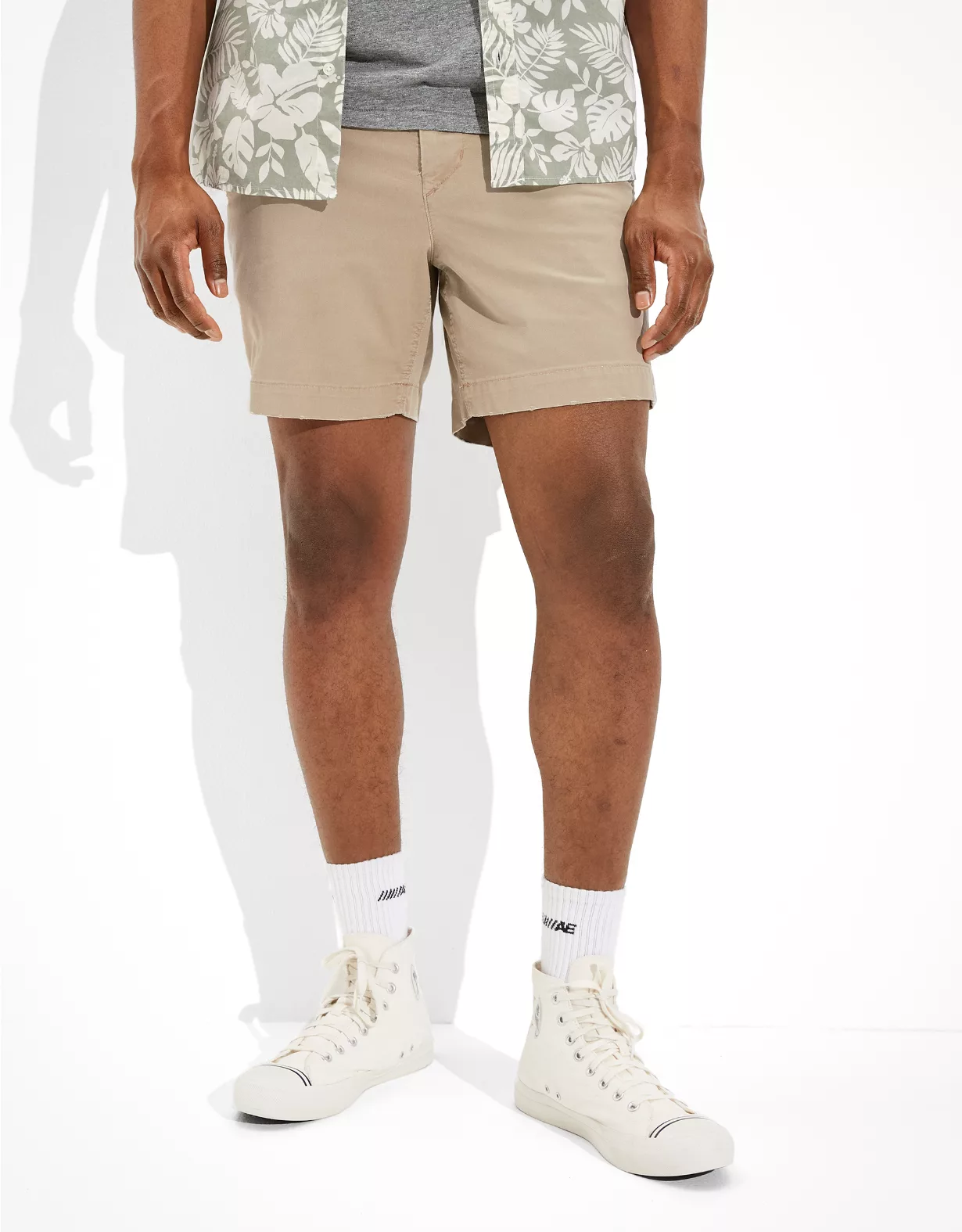 AE Flex 7" Lived-In Khaki Short 3 AE Flex 7" Lived-In Khaki Short