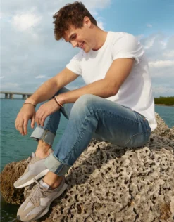 AE Super Soft Legend T-Shirt